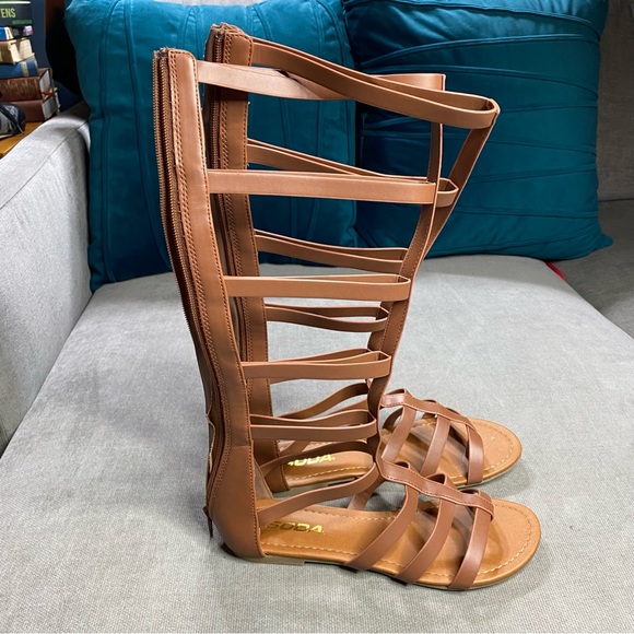 Soda Bappy Gladiator Zip Up Sandals - Picture 1 of 6